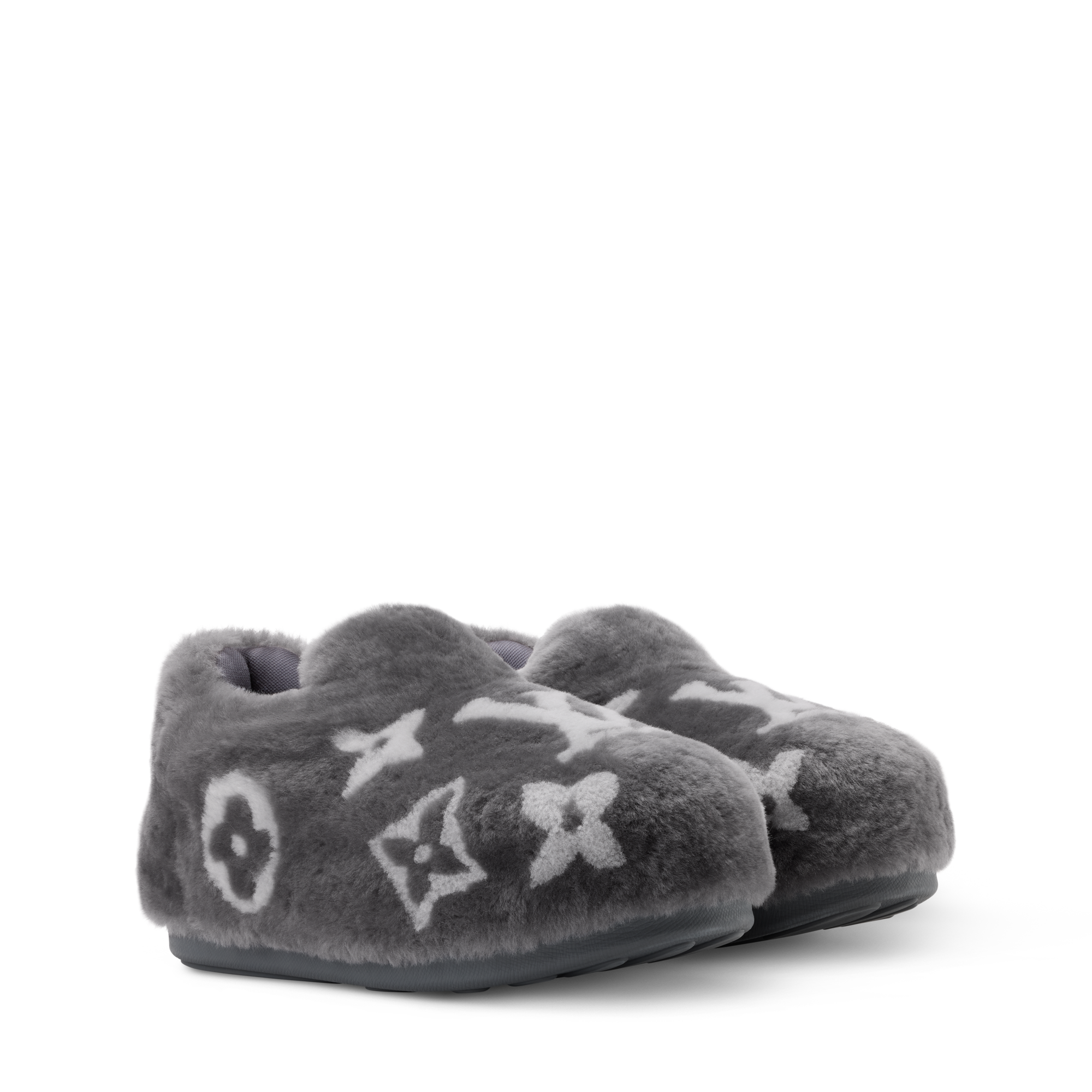 LV Yeti Slip On - For Men | LOUIS VUITTON